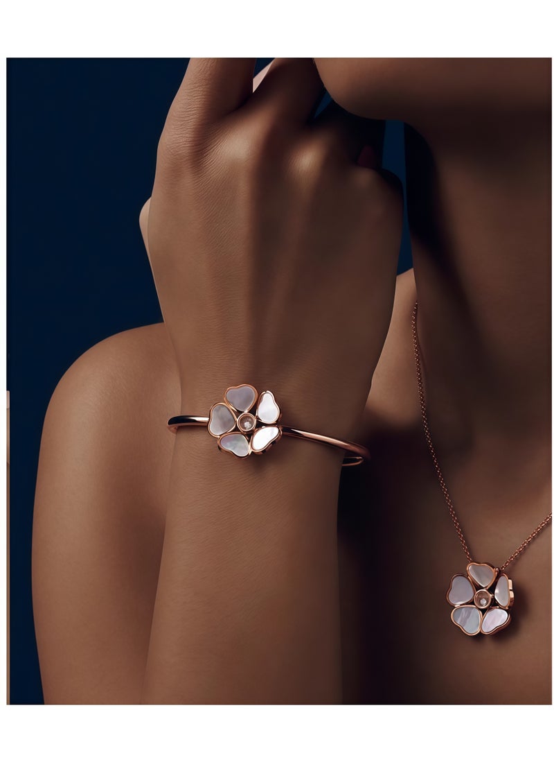 Chopard Chopard 18K rose gold white mother-of-pearl heart butterfly bracelet  - Image 4