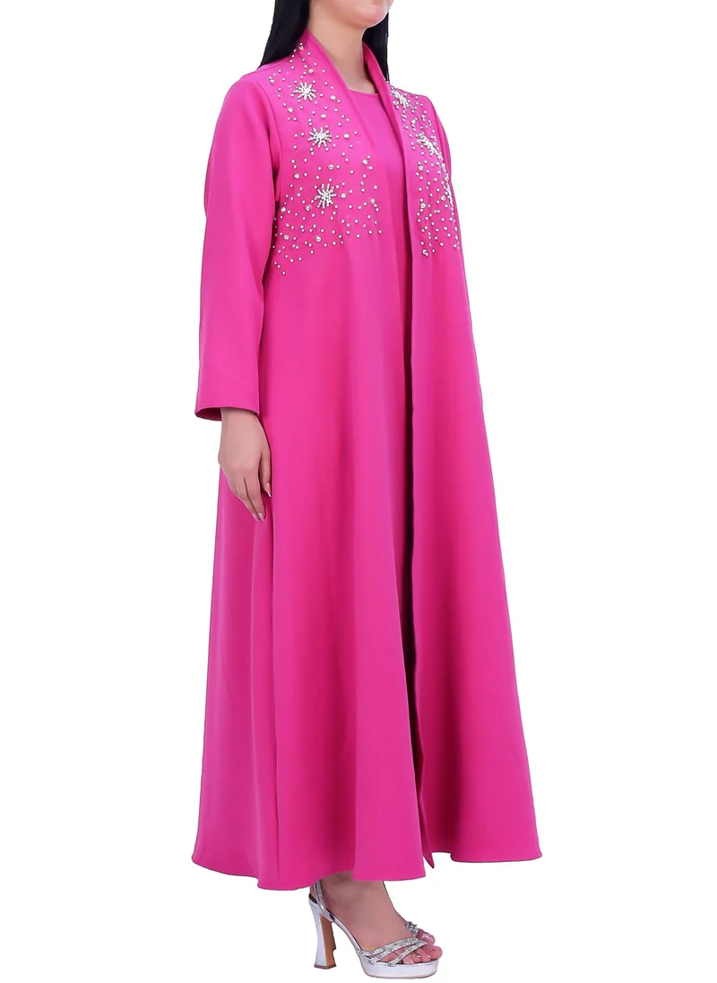 ان لاف Two piece dress made from Barbie crepe fabric, adorned with delicate pearl embroidery.