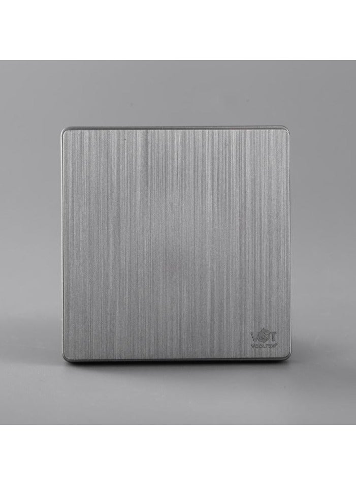 فولتكس مفتاح إنارة جداري بتصميم بيانو أنيق – لون رمادي معدني بلمسة نهائية مصقولة – متوفر بعدة خيارات: مفتاح واحد، مفتاحين، أربعة مفاتيح – تصميم عصري يناسب الديكورات الداخلية الحديثة – جودة عالية ومتانة ممتازة – مثالي للمنازل، المكاتب، والفنادق – خيارات ألوان إضافية: ذهبي، أسود، أبيض - Image 1