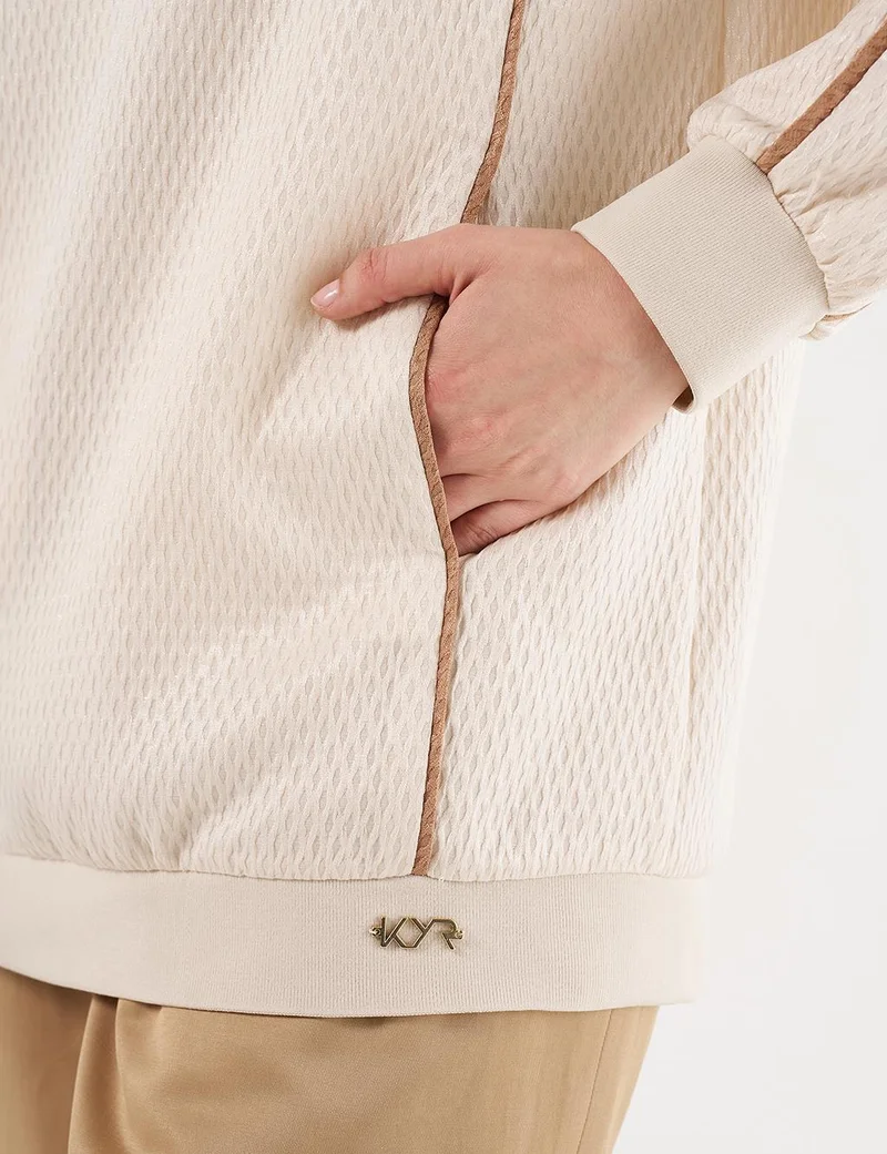 Kayra Dropped Shoulder Pleated Sweatshirt Cream