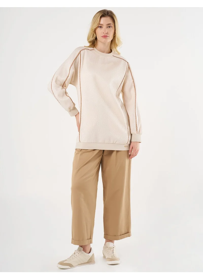 Kayra Dropped Shoulder Pleated Sweatshirt Cream