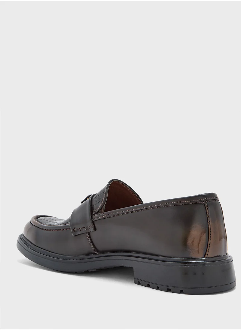 Robert Wood Croc Emboss Formal Loafers