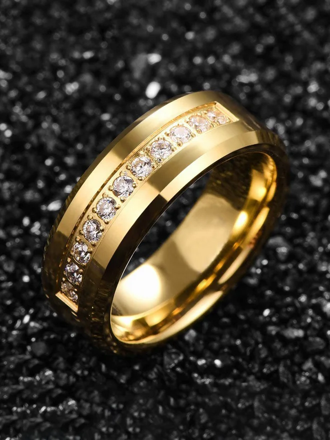 Styli Gold Ring with Crystal Accent