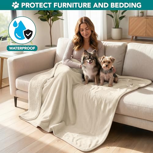 PETAMI Sherpa Fleece Waterproof CAT and Dog Blanket Beige Large - Image 3