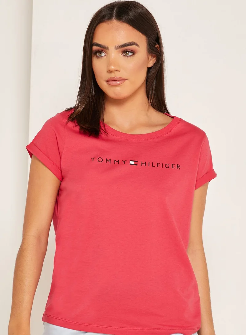 TOMMY HILFIGER Logo T-Shirt & Shorts Set