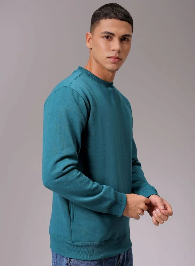 شركة المرآب الهندية Men Regular Fit Solid Crew Neck Overhead Sweatshirt