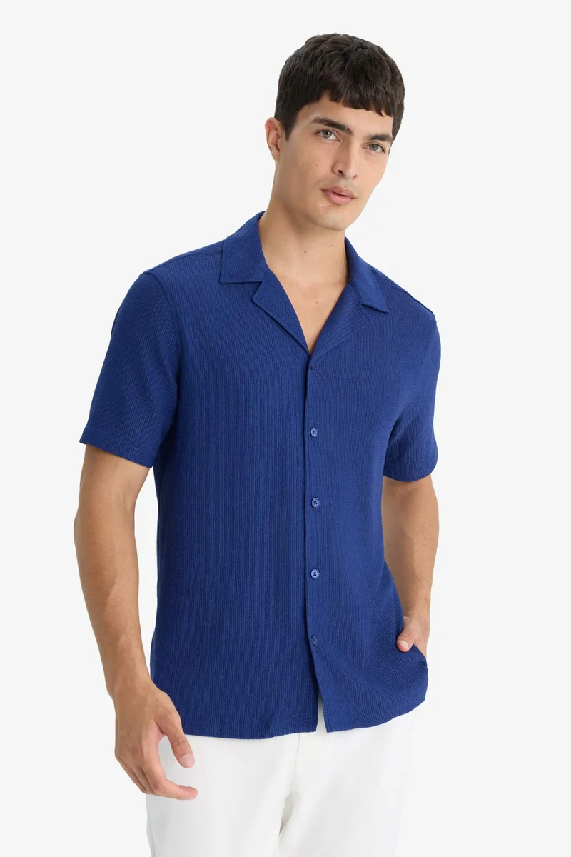 ديفاكتو Modern Fit Polo Neck Short Sleeve Cotton Shirt