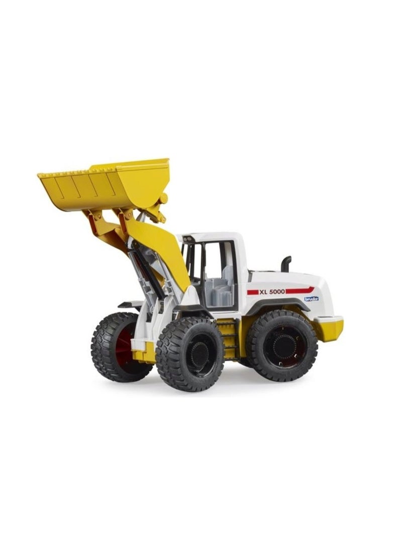 Bruder Wheel Loader Construction Vehicle Toy - Image 5