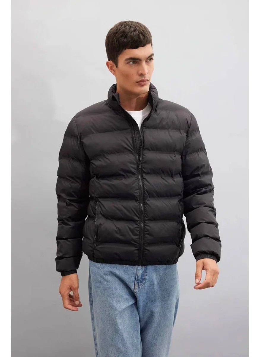 ديفاكتو Regular Fit Stand Collar Zippered Double Pocket Black Men's Coat C4856AX/BK27