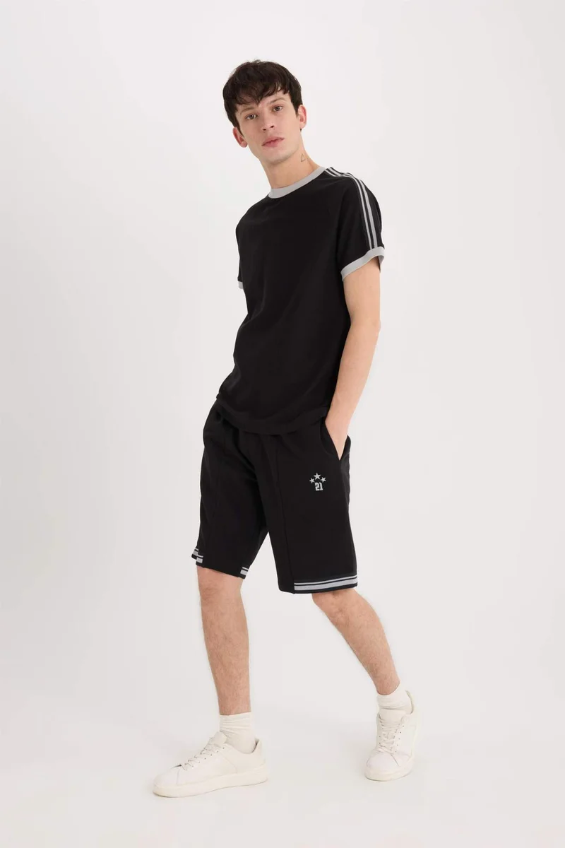 DeFacto Regular Fit Regular Leg Shorts