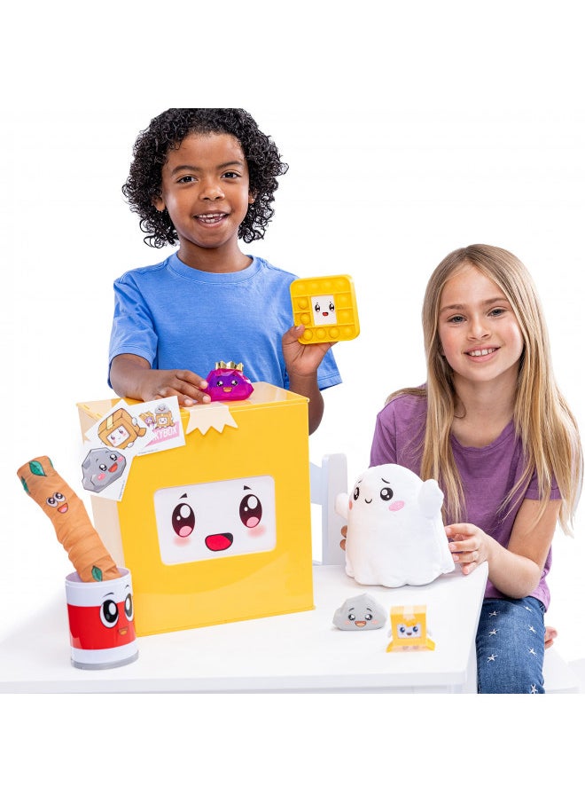 Lankybox - LankyBox Giant Mystery Box: Wearable Boxy case, 2 Figures, one 6 Glow-in-The-Dark Plush, a Squishy , pop-it Fidget Toy, Canny with pop-Out Sticky, and 3 Stickers - Image 1
