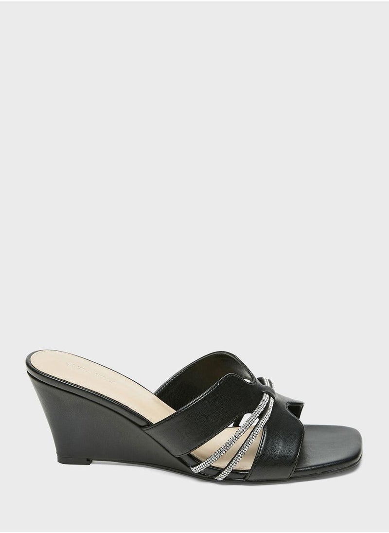 shoexpress Multi Strap Wedge Sandals - Image 1