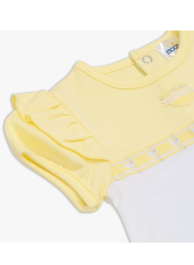 Moon بدلة نوم قصيرة الأكمام من MOON مصنوعة من القطن بنسبة 100%، مقاس 6-9 أشهر، باللون الأصفر - قلوب ليمونية - Image 3