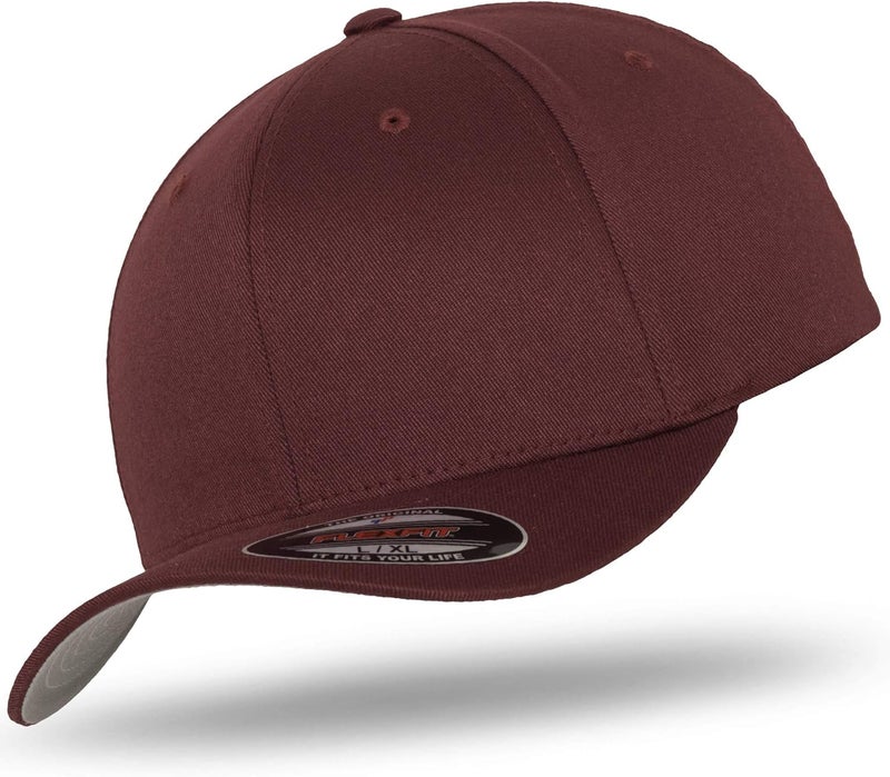 FLEXFIT Athletic Baseball Fitted Cap Hat - Image 1