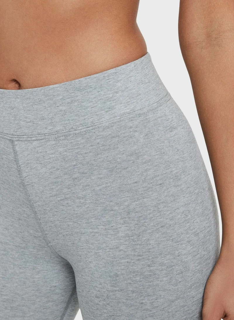 Nike Nsw Essential Futura Leggings