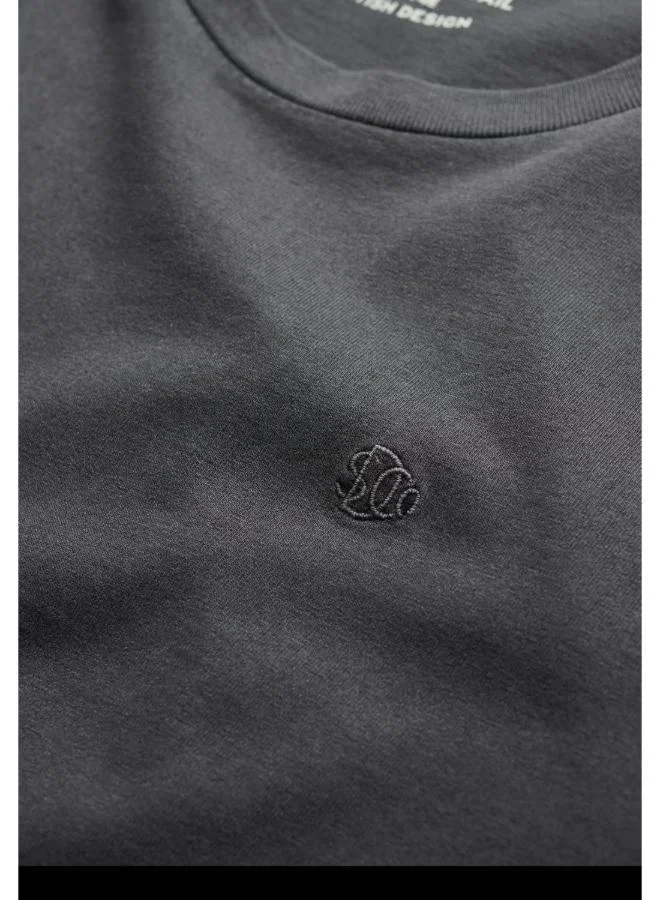 Superdry  Essentials Relaxed Tee for Men | Best Price UAE