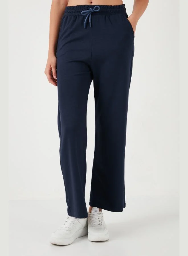 ليلا بنطلون رياضي نسائي واسع الساق من قماش لايلا من أويشو