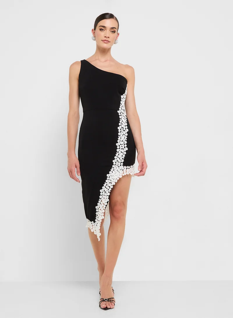 جينجر بوتيك eclat luxe one shoulder assymetric dress with lace detail