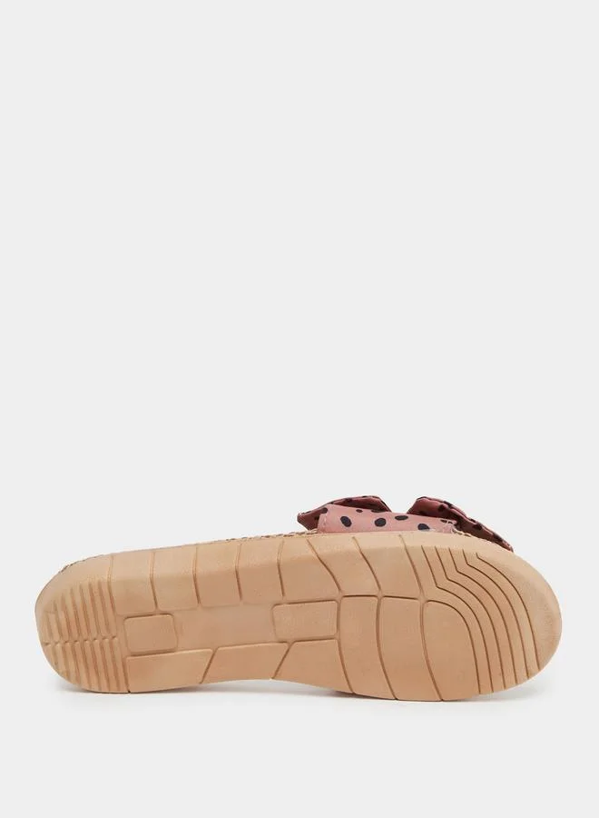 تايك تو صندل مسطح بنقشة منقطة بتفاصيل فيونكة