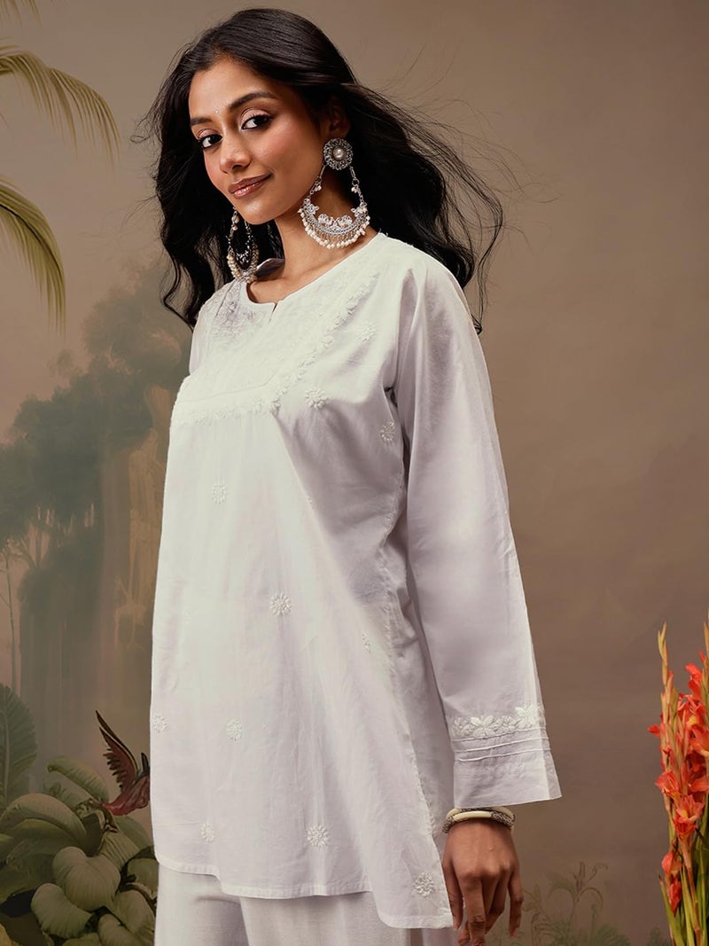 Ada Women Cotton Regular Hand Embroidered Lucknow Chikankari Straight White Top Tunic Kurti A911205 (2XL) - Image 4