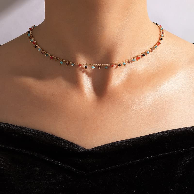 FUTIMELY Bohemia Green Beaded Beads Choker Necklace for Women,Simple Fresh Green Beaded Square Round Bead Choker Necklace Fashion Jewelry (Gold+Colored round bead) - Image 4
