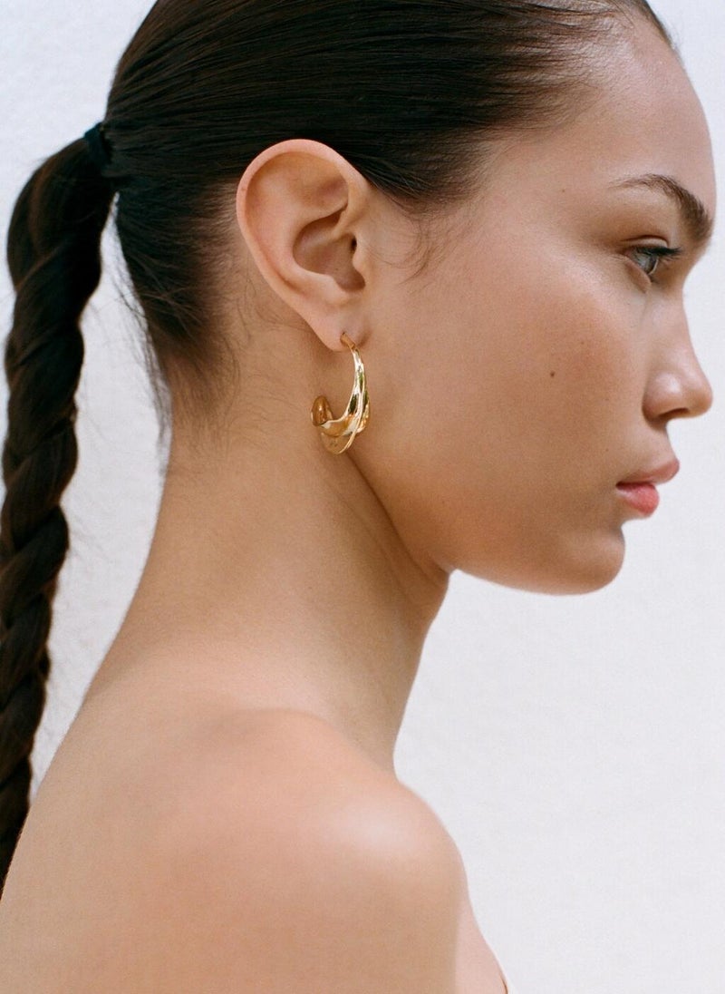 MANGO Embossed Hoop Earrings  - Image 3