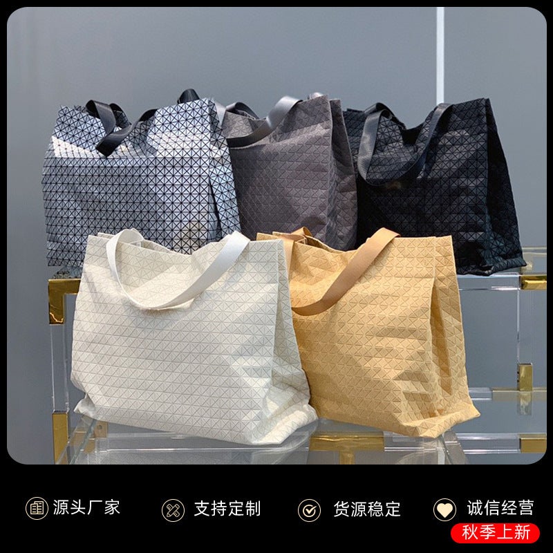 Japanese Tote Bag Life Original Large Capacity Men'S And Women'S Commuter Bag Casual Portable Shopping Bag Rhombus Shoulder Bag - Image 1