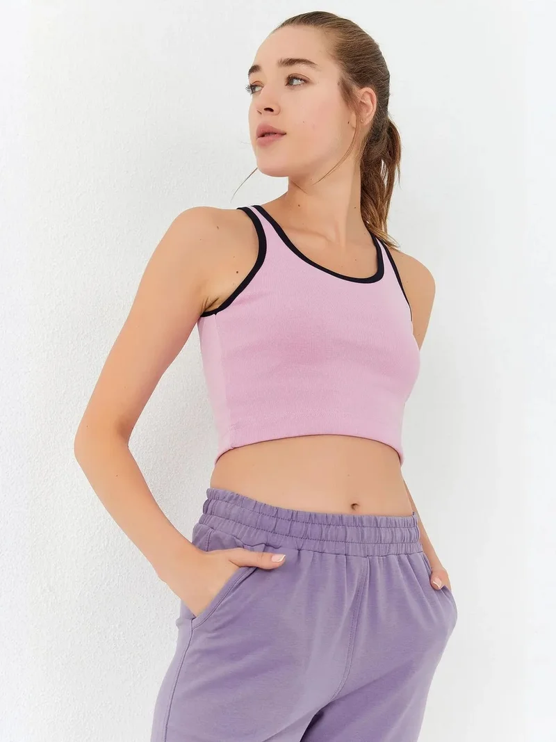تومي لايف TOMMY Ribbed Sleeveless Crop Top