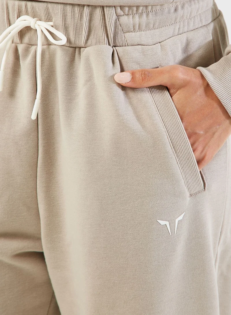 SQUATWOLF Essential Relaxed Joggers