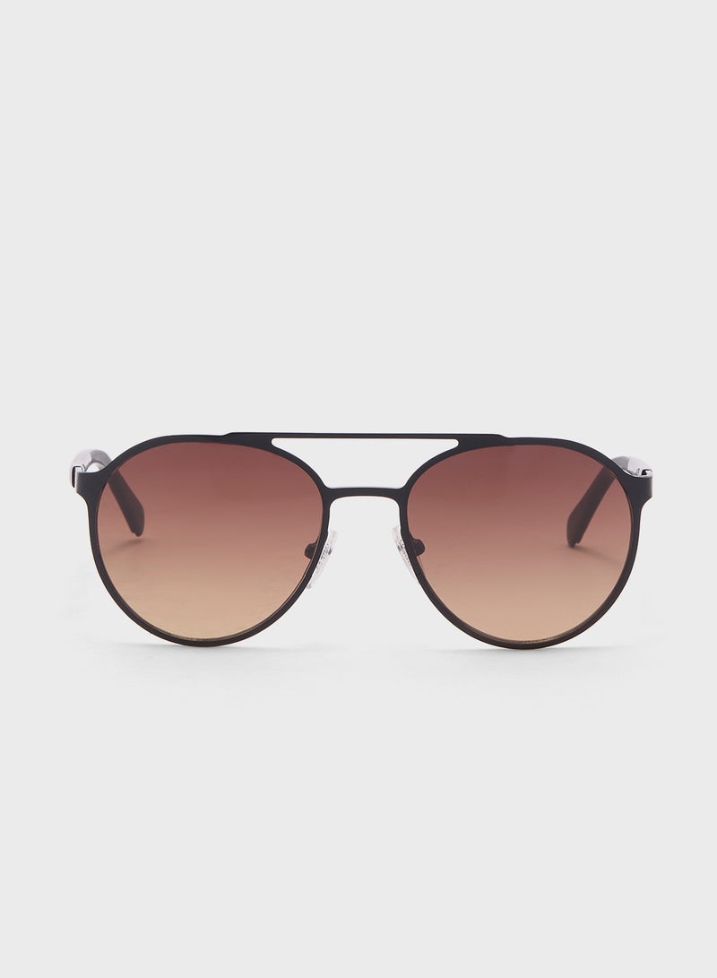 GUESS Uv-Protected Round Sunglasses - Image 2