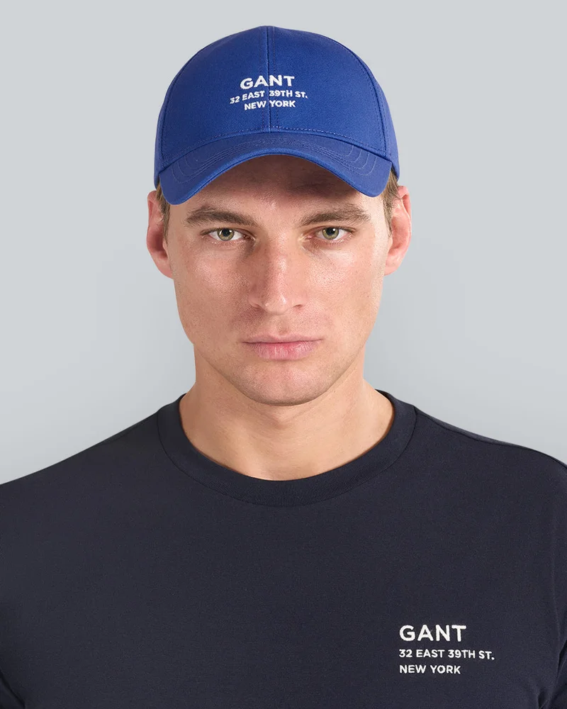 غانت Small Script Graphic Cap