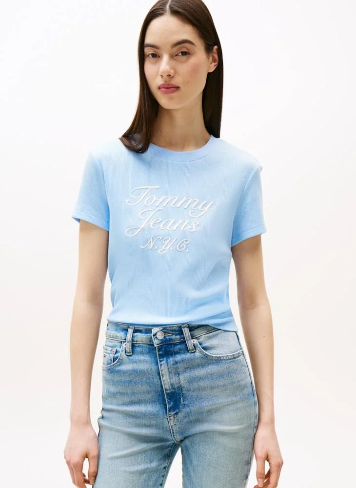 TOMMY JEANS Logo Crew Neck T-Shirt