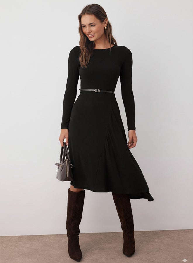 trendyol Black Plain ALine/ALine Open Waistband Detail Crew Neck Stretchy Maxi Knit Dress - Image 1