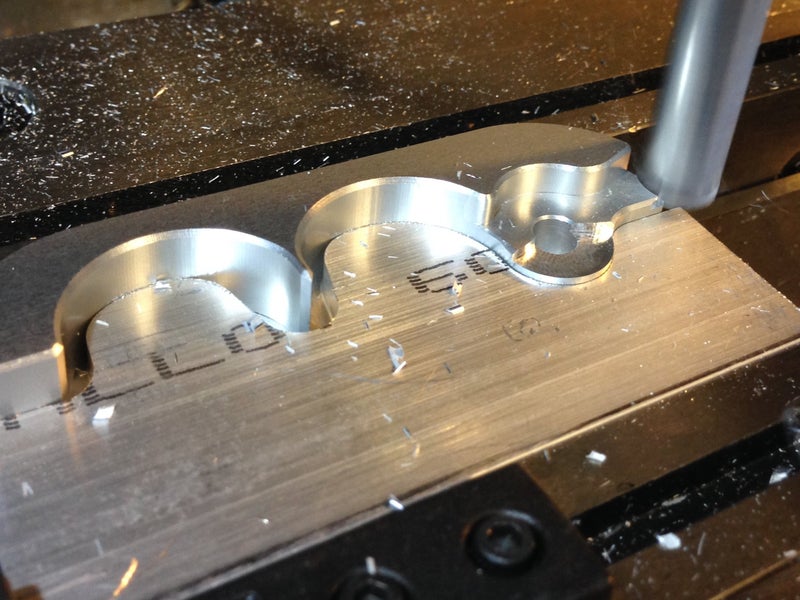 EQUADOSE جهاز تقسيم الحبوب EQUADOSE بشفرات ألمنيوم دقيقة، يقطع الحبوب الكبيرة والصغيرة، الفيتامينات، والأقراص بأمان ونظافة، مقسم حبوب سهل لجرعات دقيقة من الأدوية - Image 4