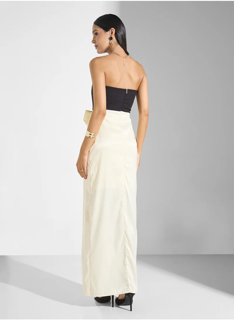 ايلا ليمتد اديشن Contrast Toned Bandeau Shimmer  Dress