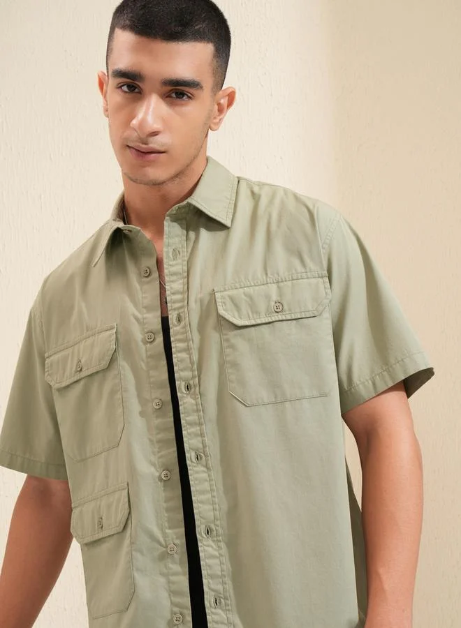 HIGHLANDER HIGHLANDER Regular Fit Collared Shirt with Pockets