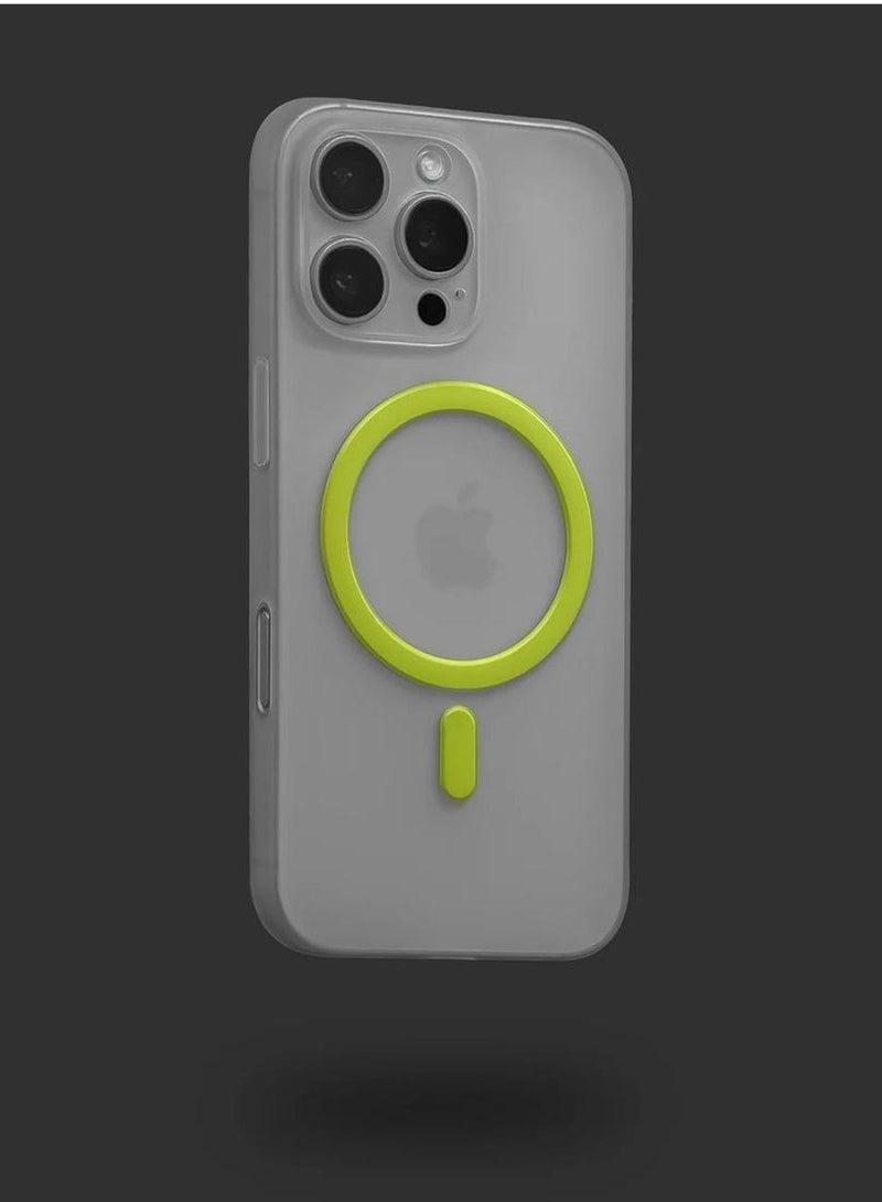 Techie غطاء خلفي غير لامع مضيء مع مغناطيس مدمج لجهاز آبل آيفون 16 برو ماكس - أخضر - Image 2