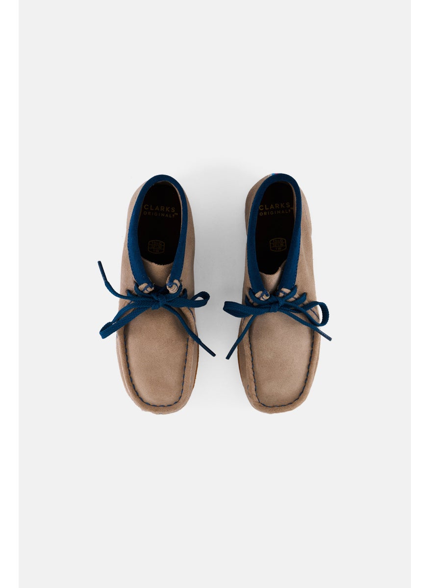clarks Kids Boy Wallabee Lace Up Boots, Taupe  - Image 3