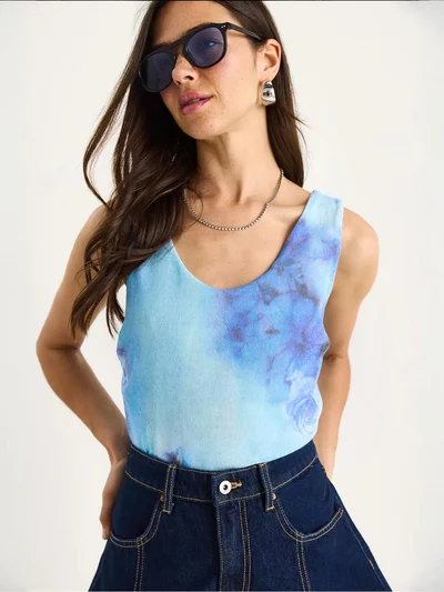Bianco Lucci LUCCI Floral U Collar Sleeveless Top