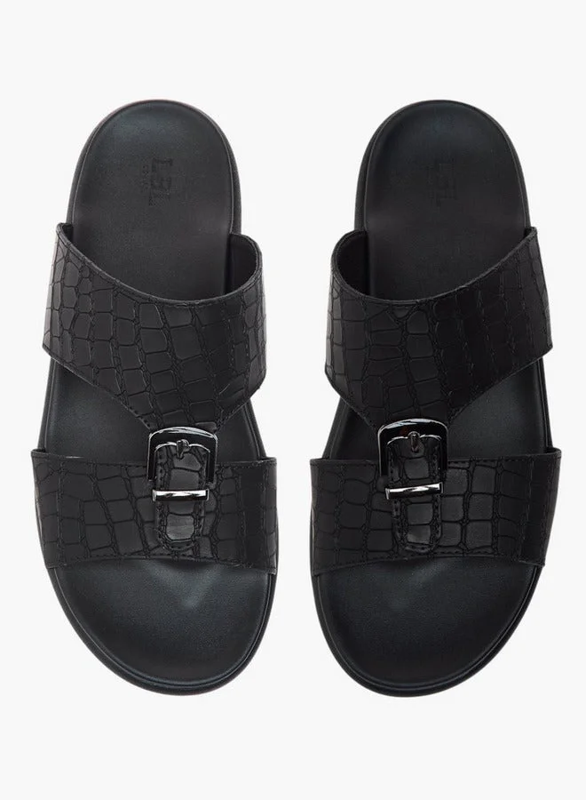 ال بي ال من شو اكسبرس صنادل عربية سهلة الارتداء بزخرفة إبزيم