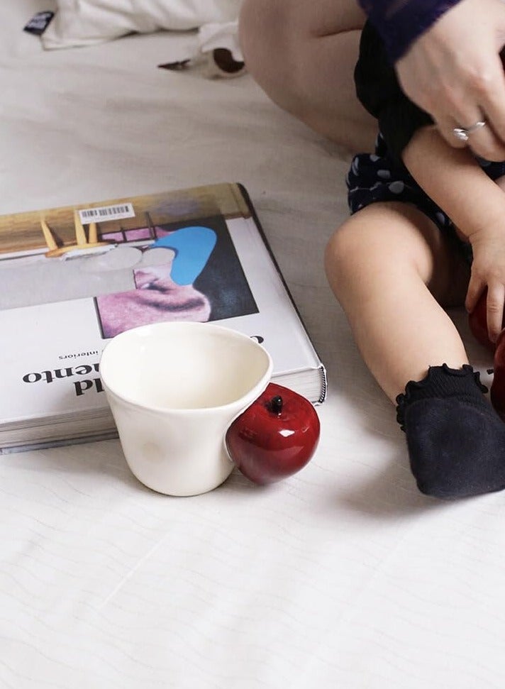 Ergonomically designed coffee cups featuring hand drawn red apples and white cups adorned with 3D fruit decorations, perfect for couples' birthdays (Red Apple)  - Image 4