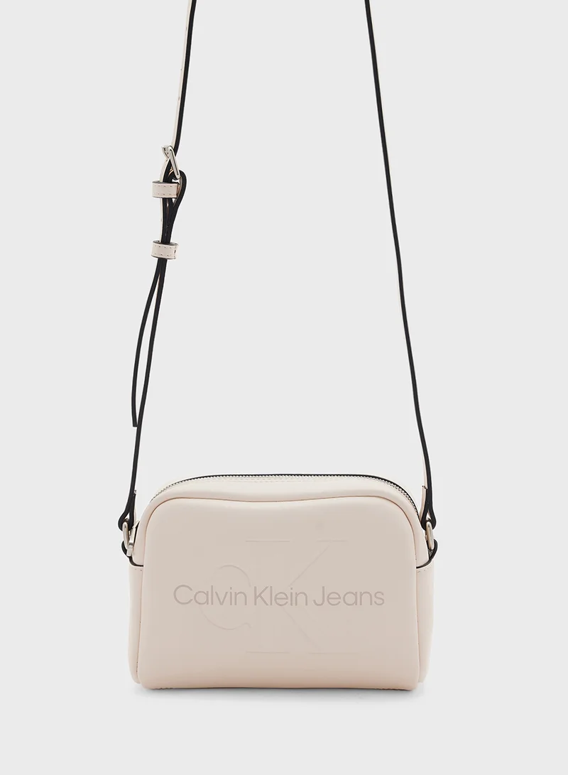 كالفن كلاين جينز SCULPTED CAMERA BAG18 MONO