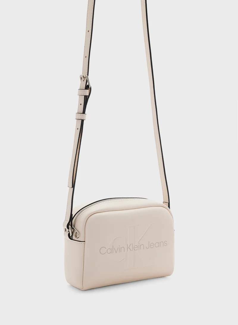 كالفن كلاين جينز SCULPTED CAMERA BAG18 MONO