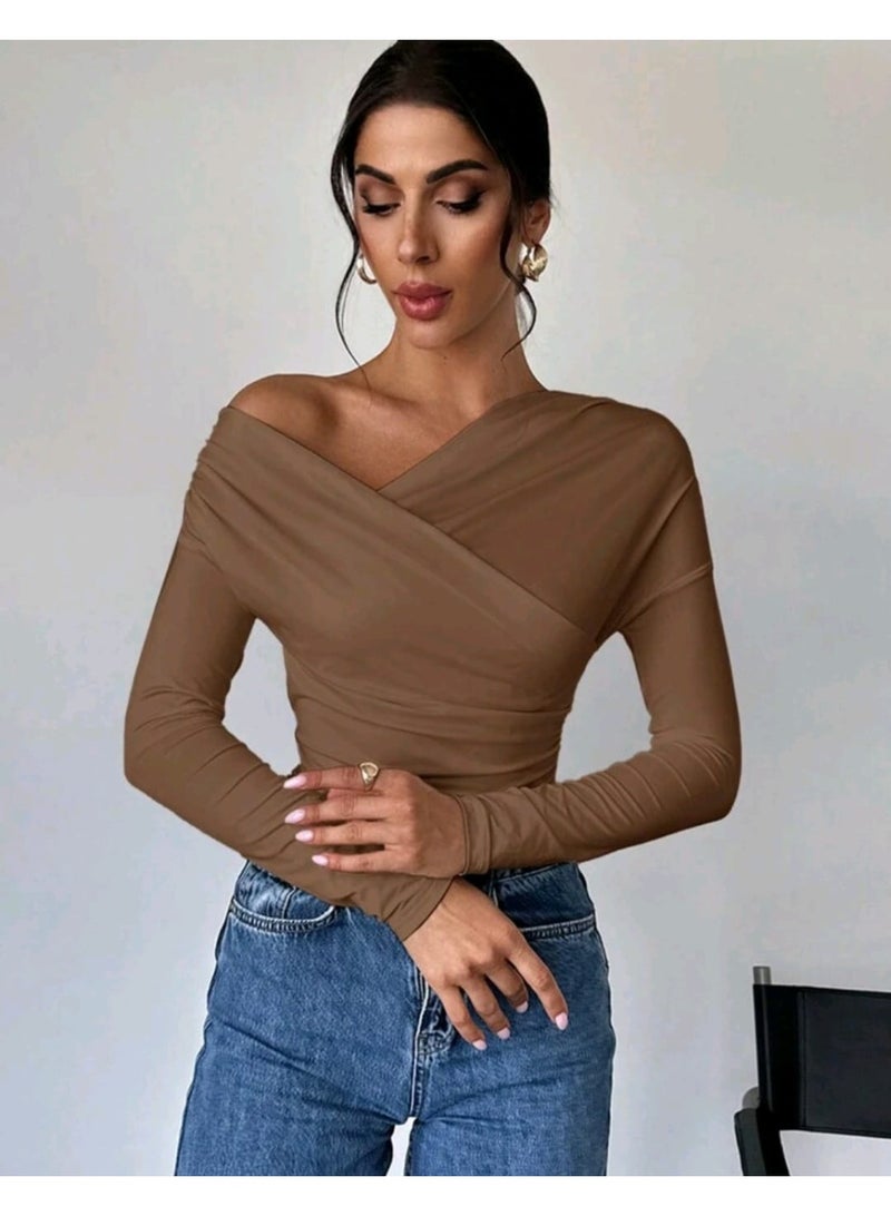 شي إن بلوزة نسائية من فايري بلون موحد وياقة غير متماثلة ملفوفة - Image 1