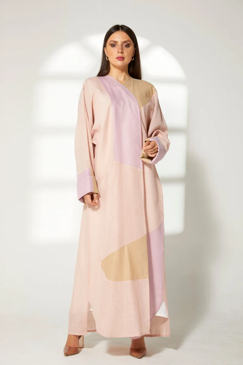 Moistreet Embroidered Flared Sleeve Abaya