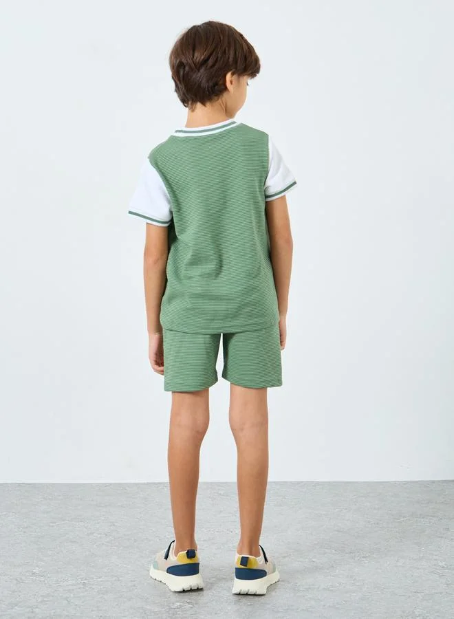 Styli Styli Boys Green Contrast Tipping Ribbed T-Shirt and Shorts Set