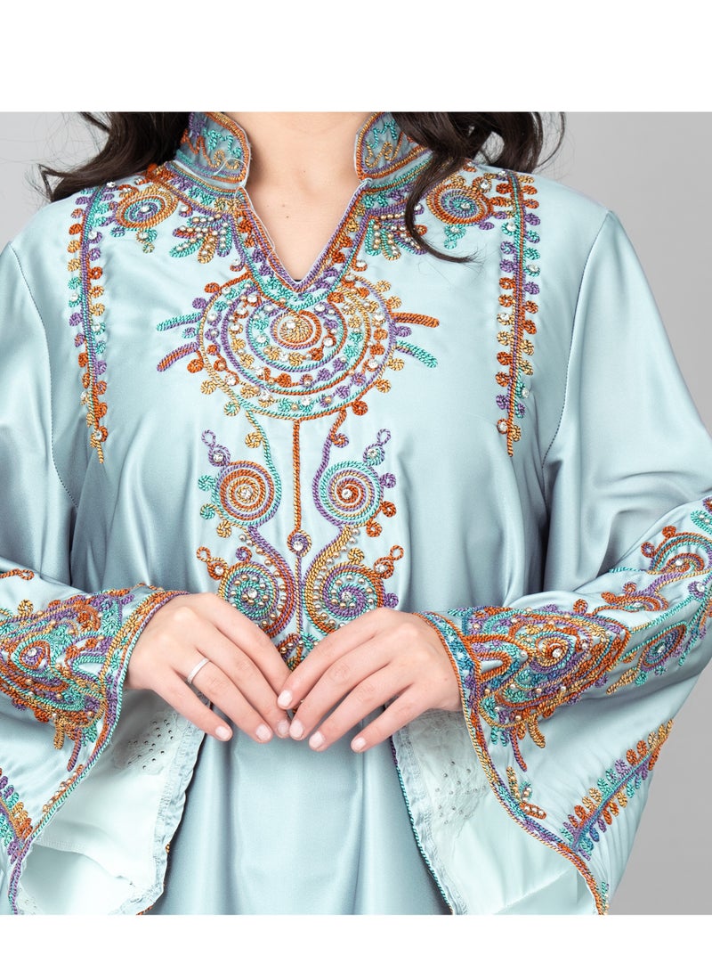 اكسا جلابية مطرزة حديثة زرقاء - Image 2