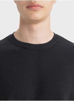 DeFacto Comfort Fit Crew Neck T-Shirt  - Image 4