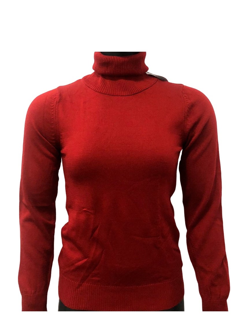 Red pullover high neck
