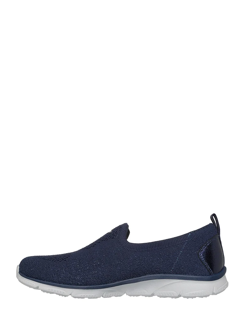 SKECHERS Arch Fit Sunny